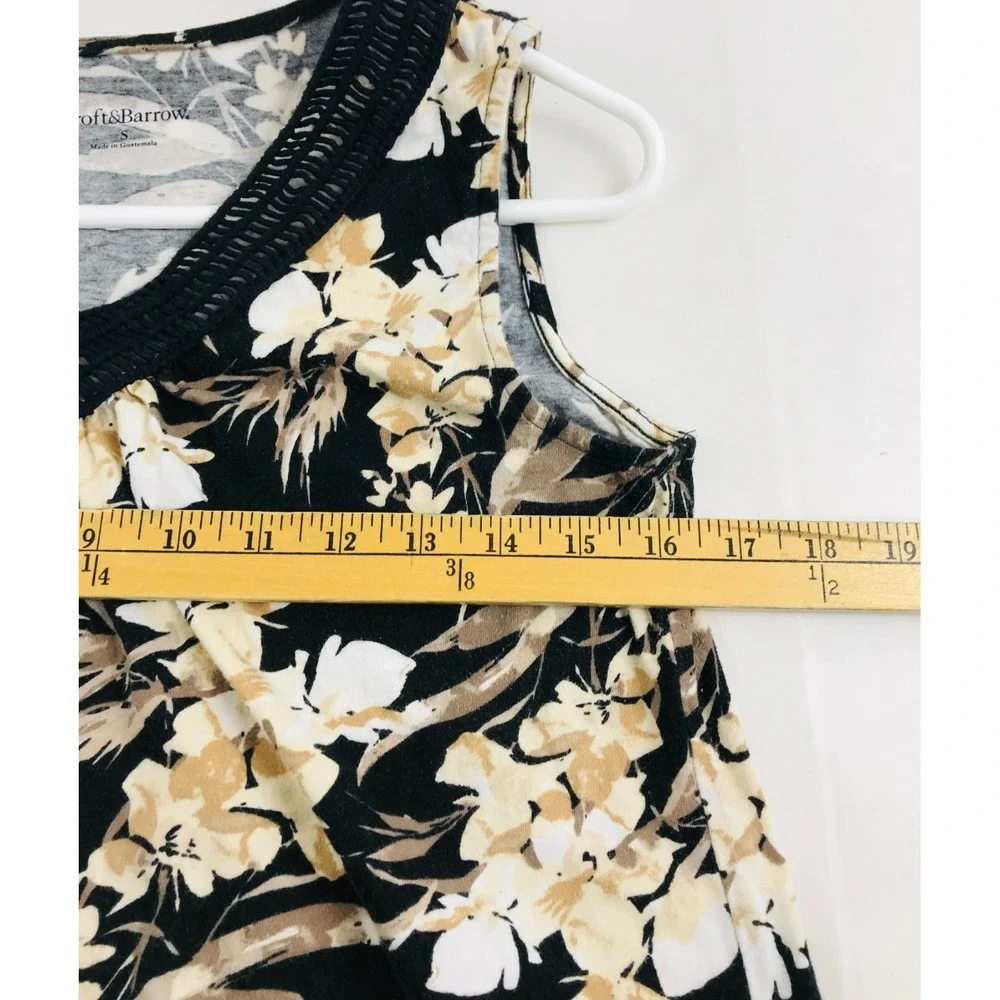 Croft&Barrow Shirt Women's Size S Black Tan V-neck Embroidered Floral Sleeveless - Picture 5 of 9